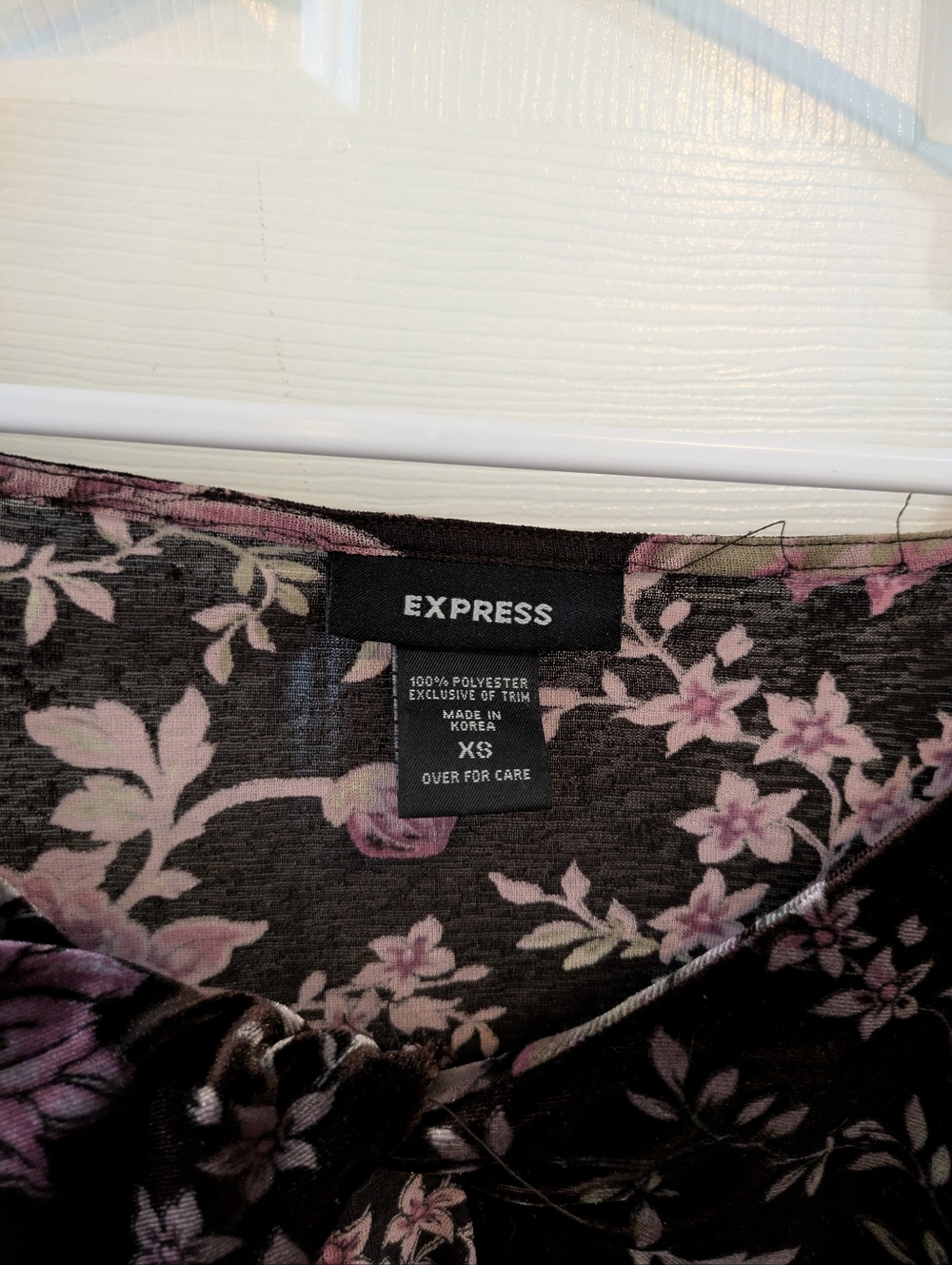Express Top - Picture 3 of 3